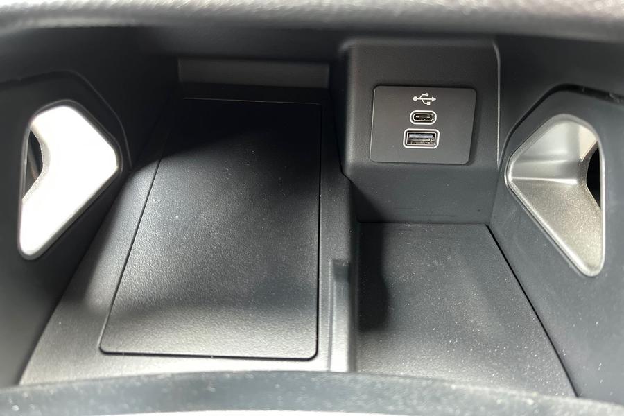Ford RANGER Photo autoimg-344e5ac51f70c6c3d2d9b719d6aeffdcd9d47549.jpg
