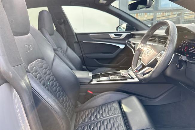 Audi RS7 Photo 48