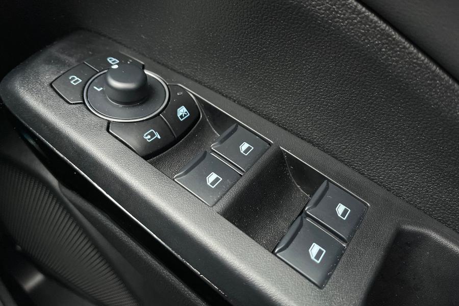 Ford PUMA Photo autoimg-344fb423b21f999c9a3aaabdfacddcbd376910f8.jpg