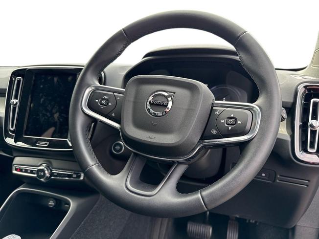 VOLVO Xc40 Photo 11