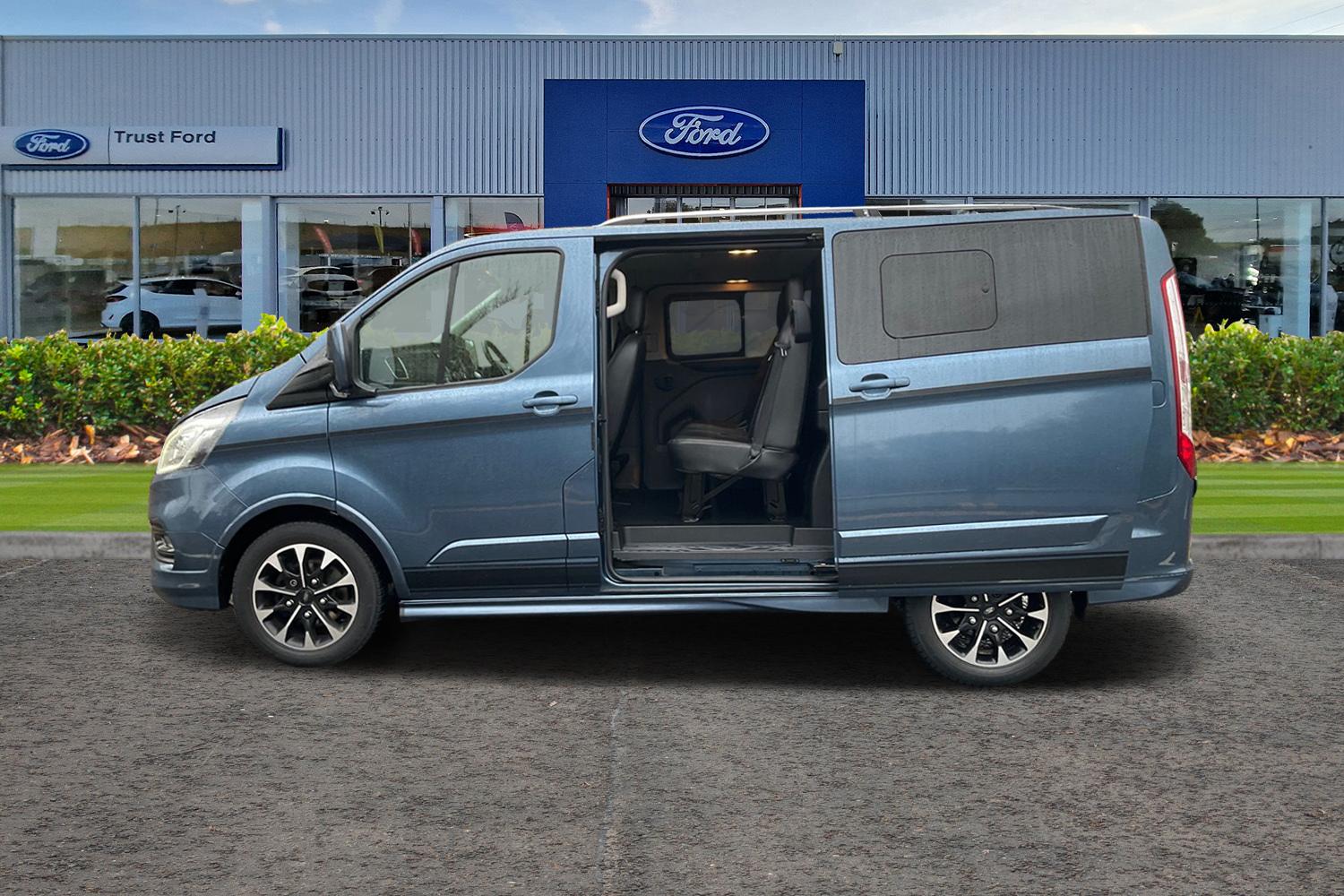 Ford TRANSIT CUSTOM Photo 4