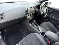 SEAT Leon Photo 2