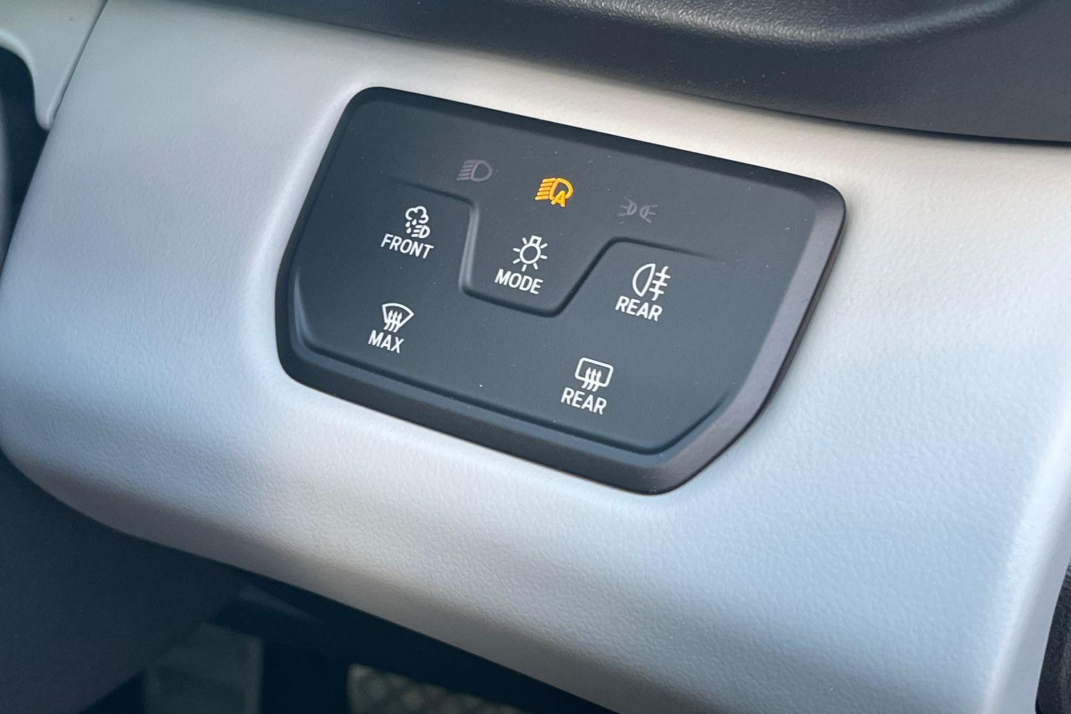 Ford Explorer Photo 23