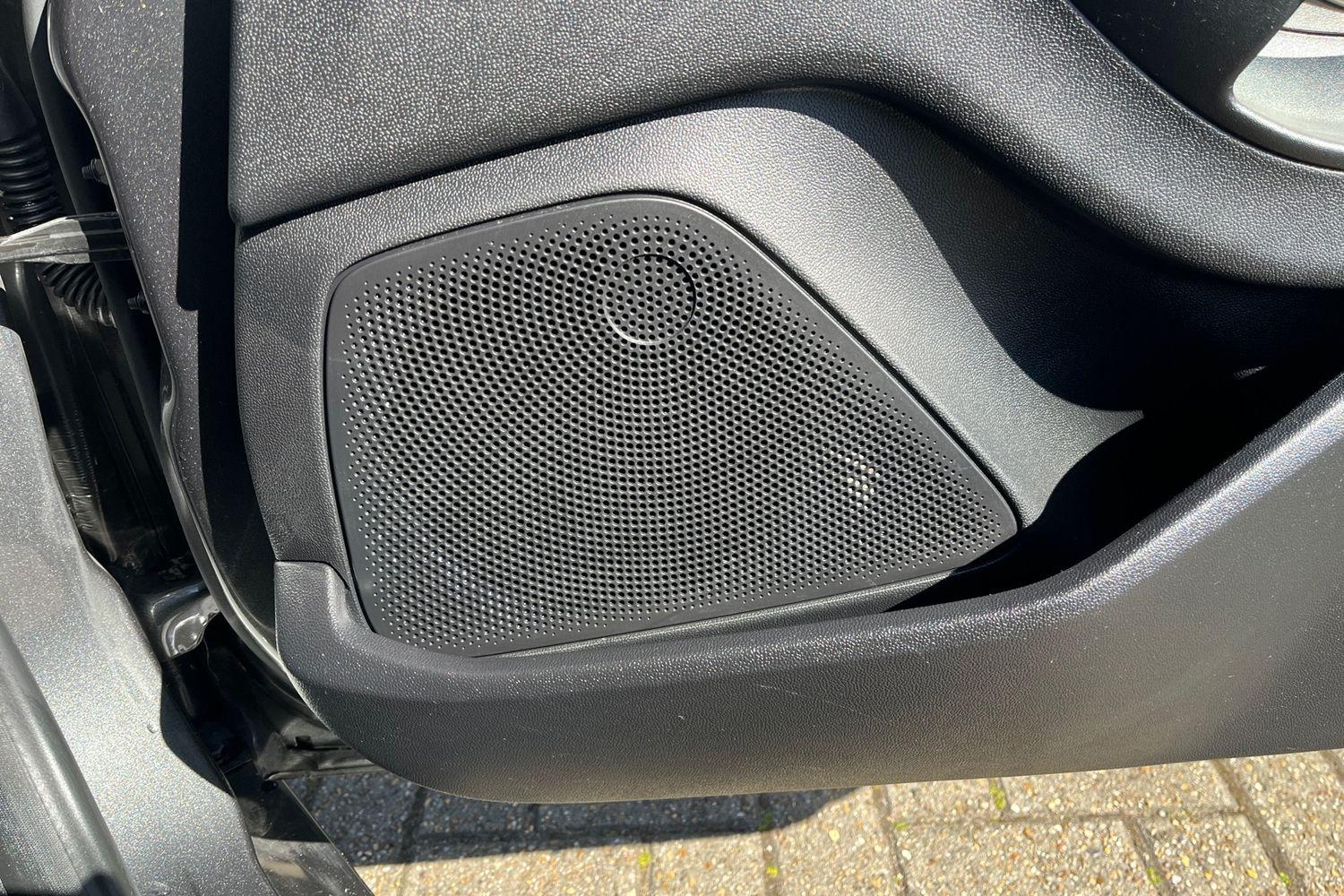 Ford Fiesta Photo 32