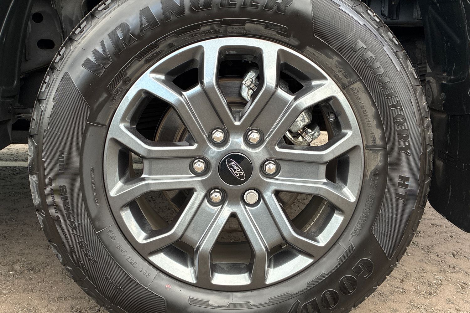 Ford RANGER Photo 40