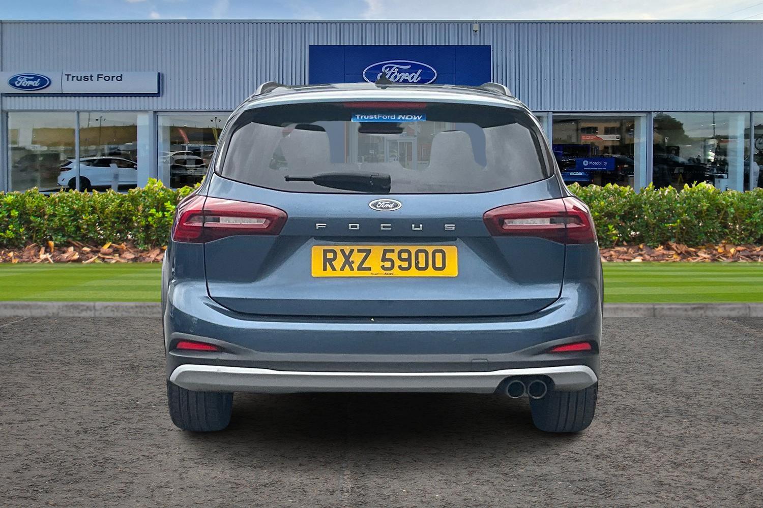 Ford FOCUS Photo 6