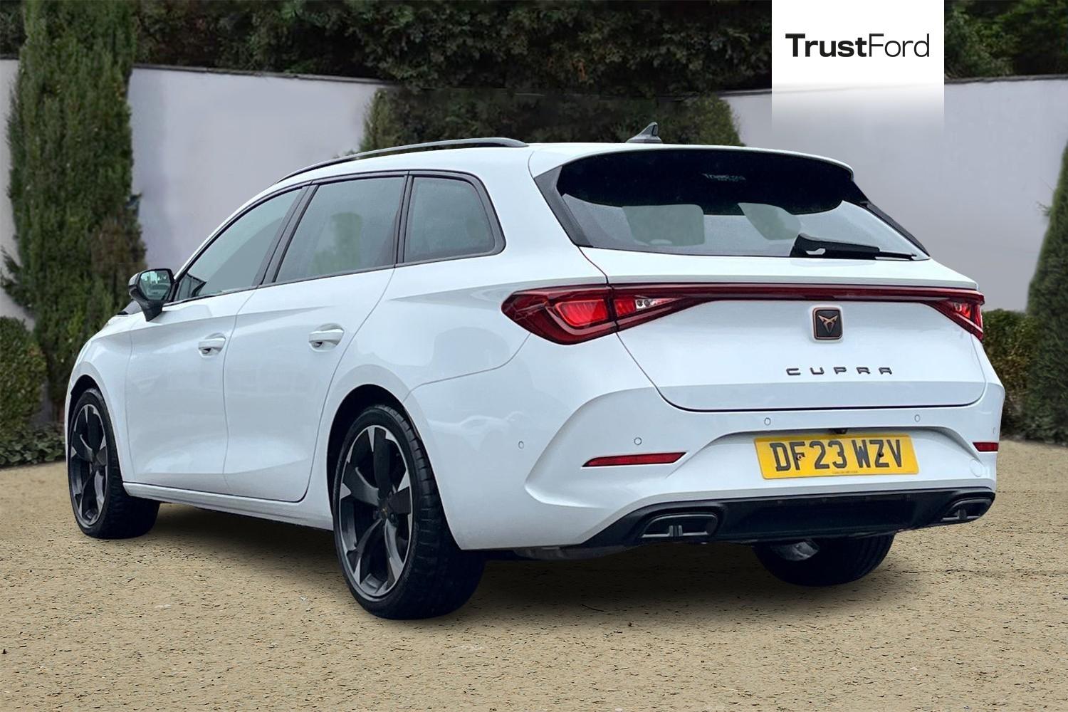 CUPRA Leon Photo 1