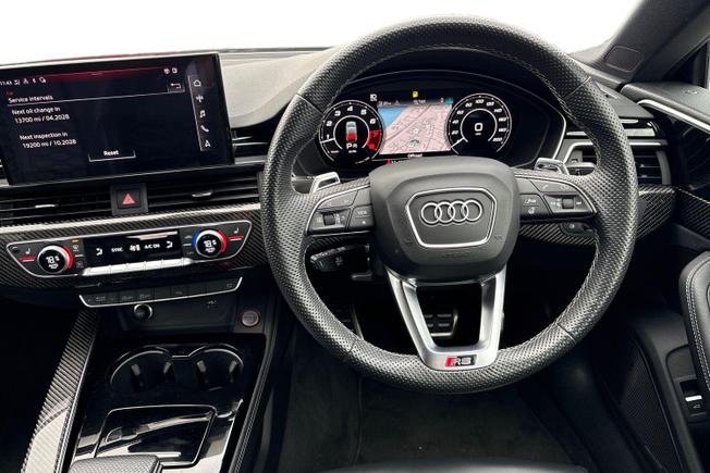 Audi RS5 Photo 12