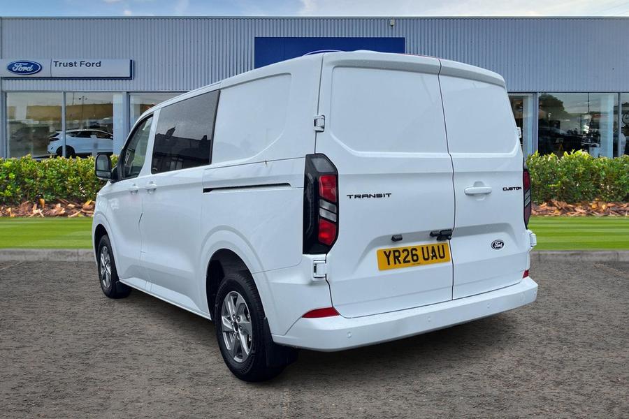 Ford TRANSIT CUSTOM Photo autoimg-3467f133139f782f32be5010d2b868638f425af0.jpg