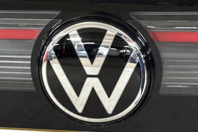 VOLKSWAGEN Tiguan Photo 27