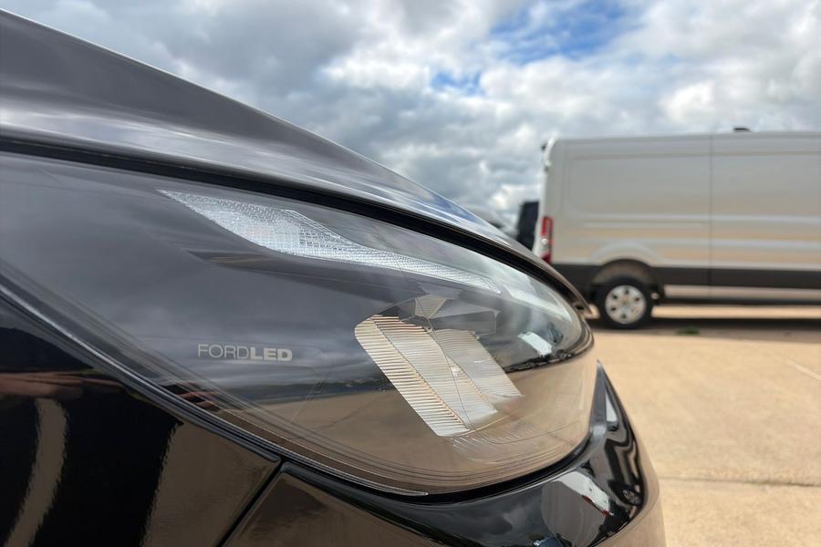 Ford TRANSIT CUSTOM Photo autoimg-346f4d27c5b675b2493260b0d17f60cd799fcd86.jpg
