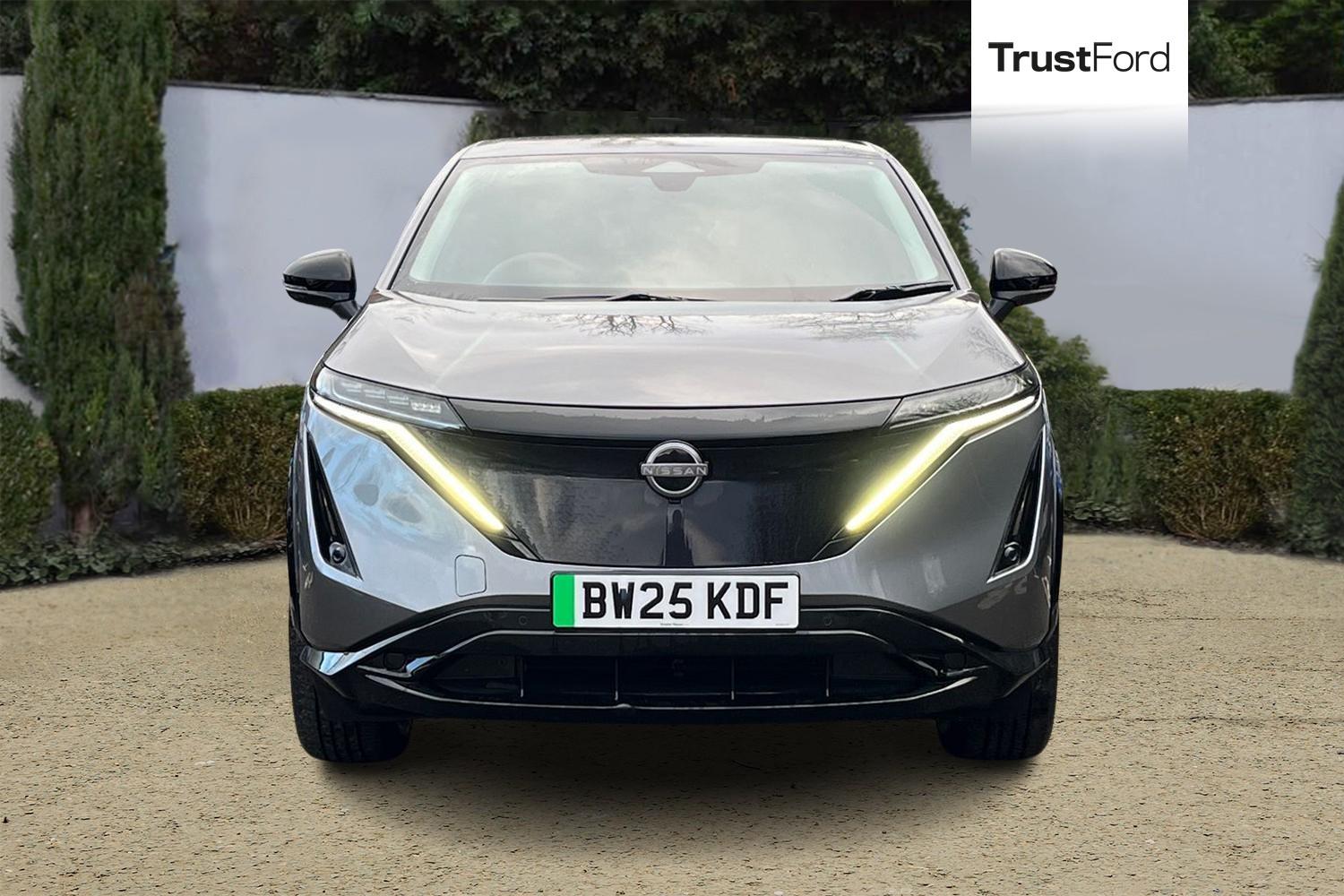 Nissan Ariya Photo 5