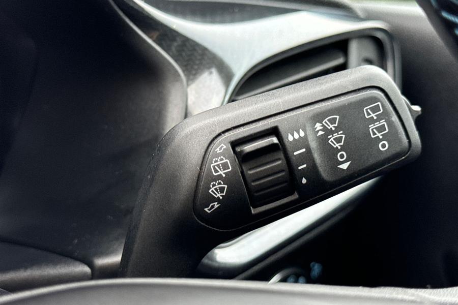 Ford FIESTA Photo autoimg-347208ce984ffb134c2117b5a8077c6d17cb2198.jpg