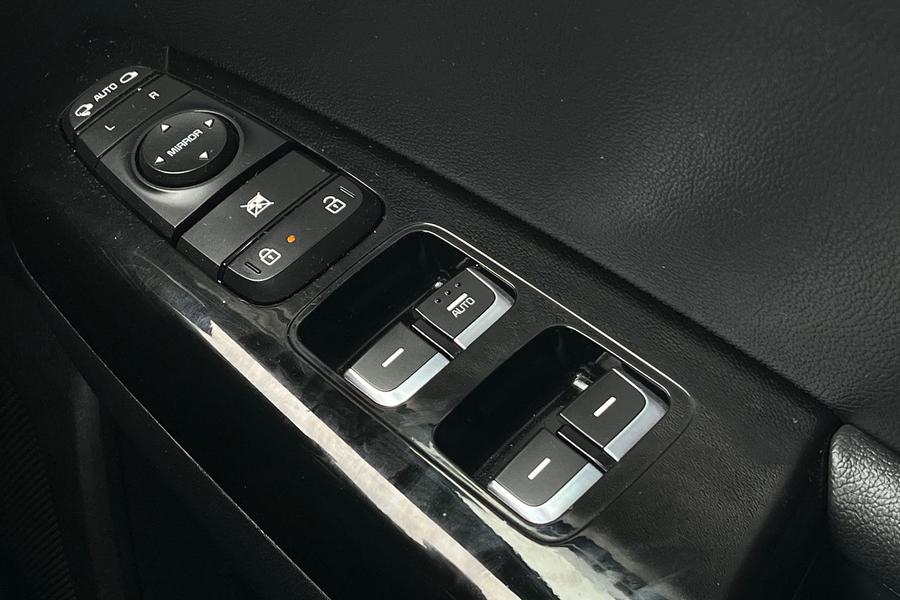 Kia SPORTAGE Photo autoimg-3472a14d315d5dfd1608e6f50bf66404860ed4c7.jpg
