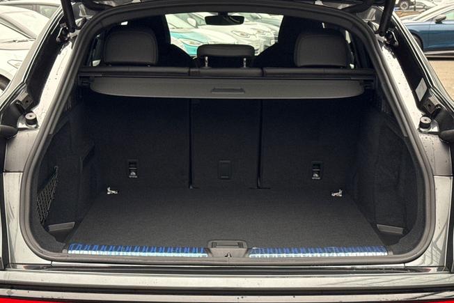 AUDI  Q5 Sportback Photo 12