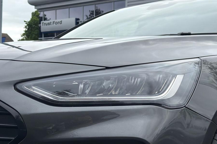 Ford Focus Photo autoimg-3472c2e008f7925f839351b9a3c95601a3fd03c8.jpg