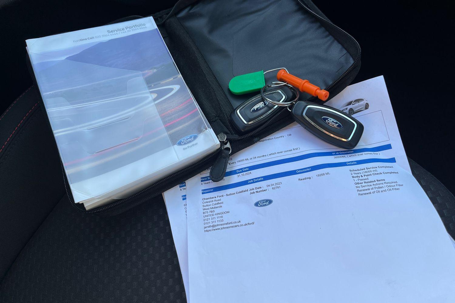 Ford FOCUS Photo 21