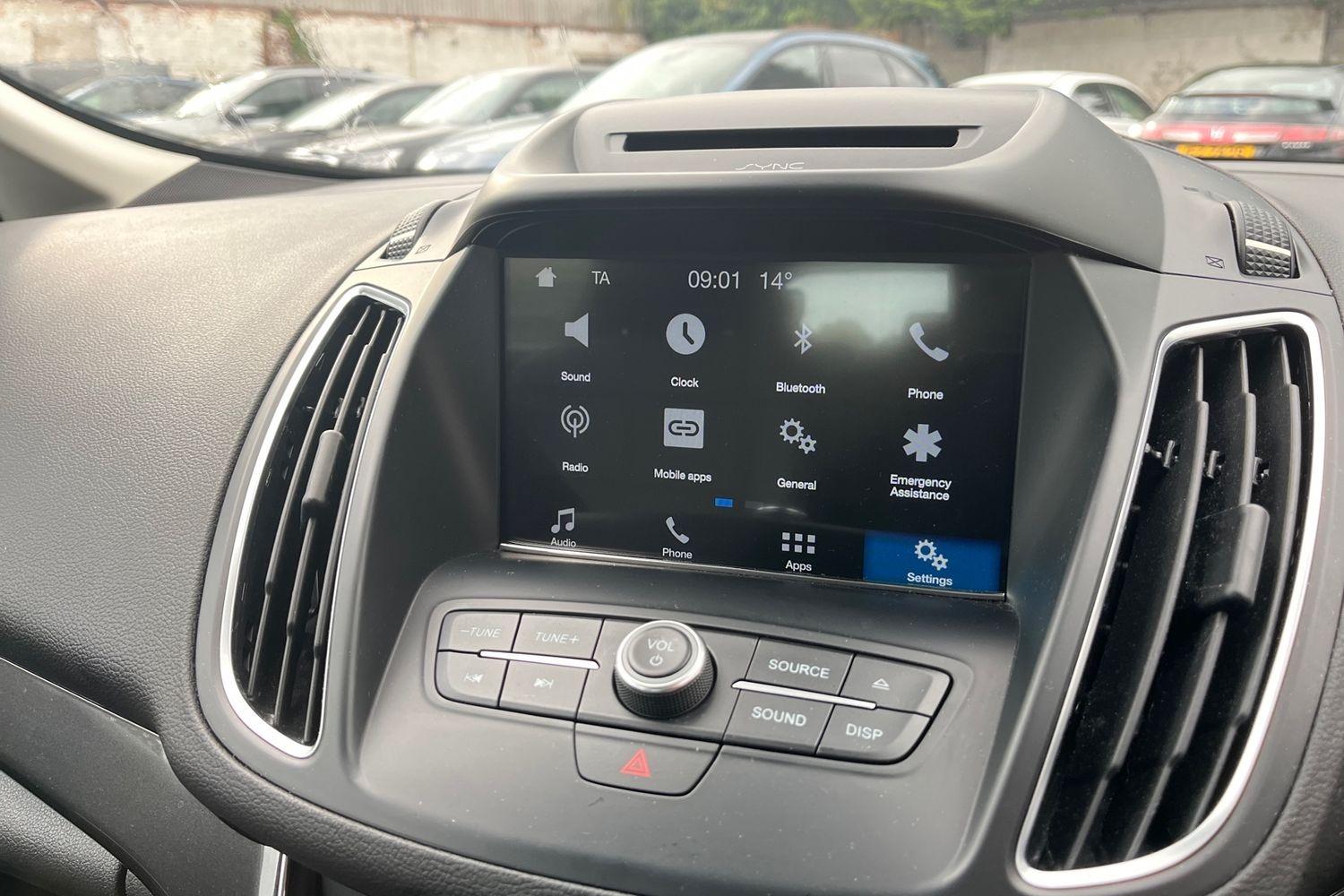 Ford C-MAX Photo 31
