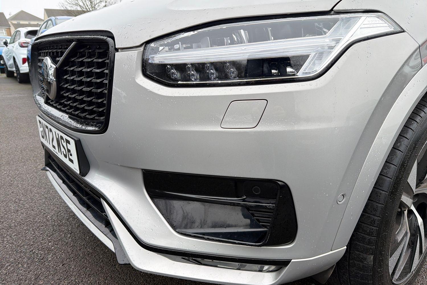 Volvo XC90 Photo 32