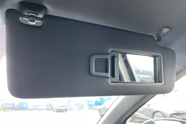 SEAT Ibiza Photo 36