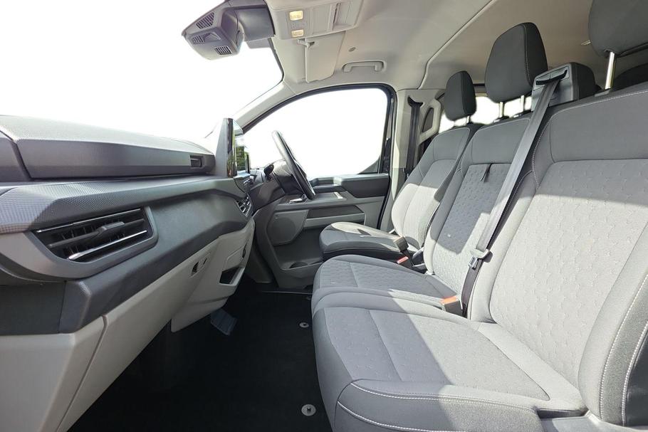 Used Ford Transit Custom MT75FFN 10