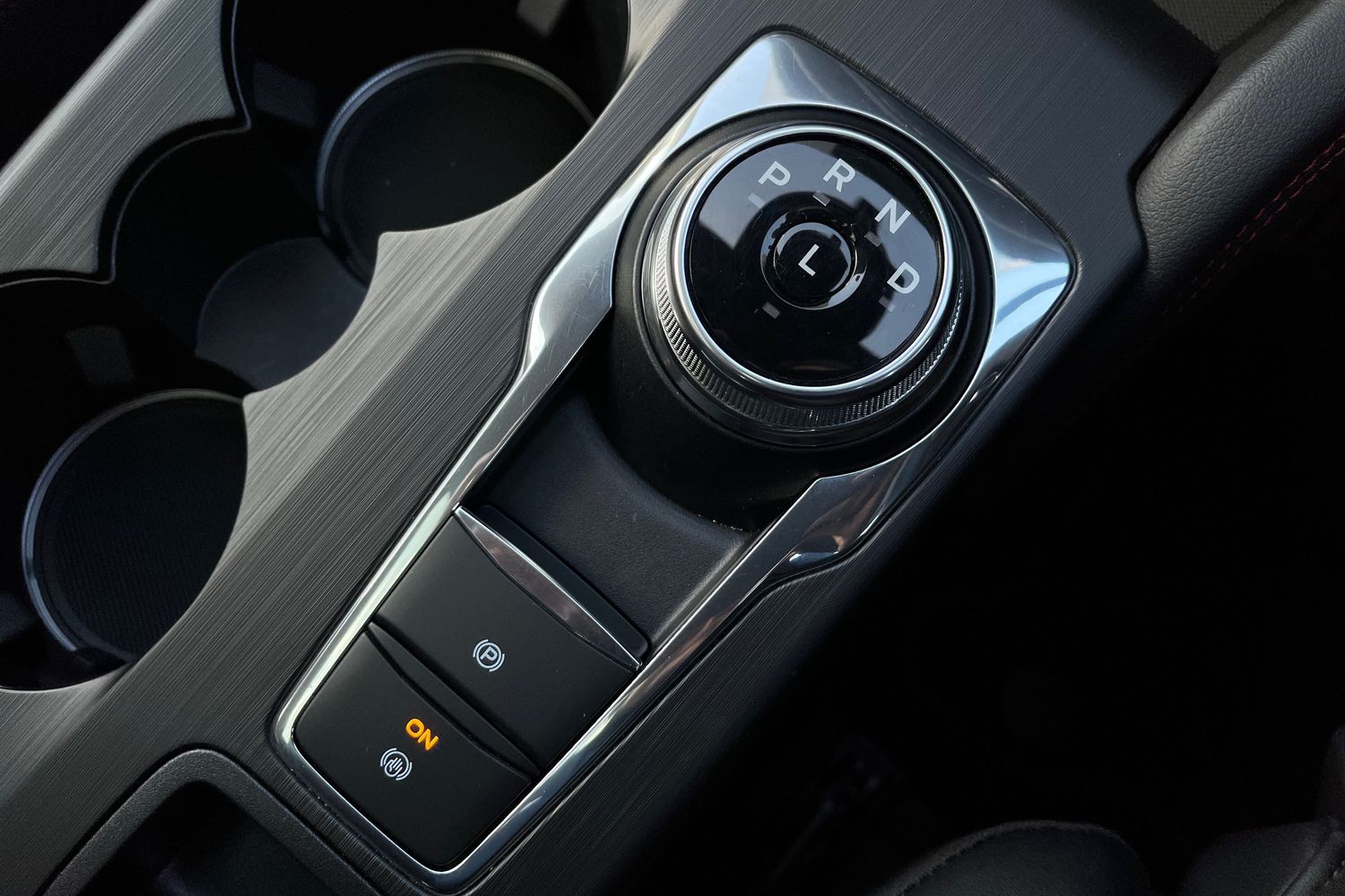 Ford Kuga Photo 31