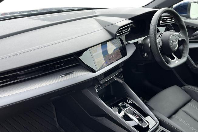 AUDI A3 Photo 2