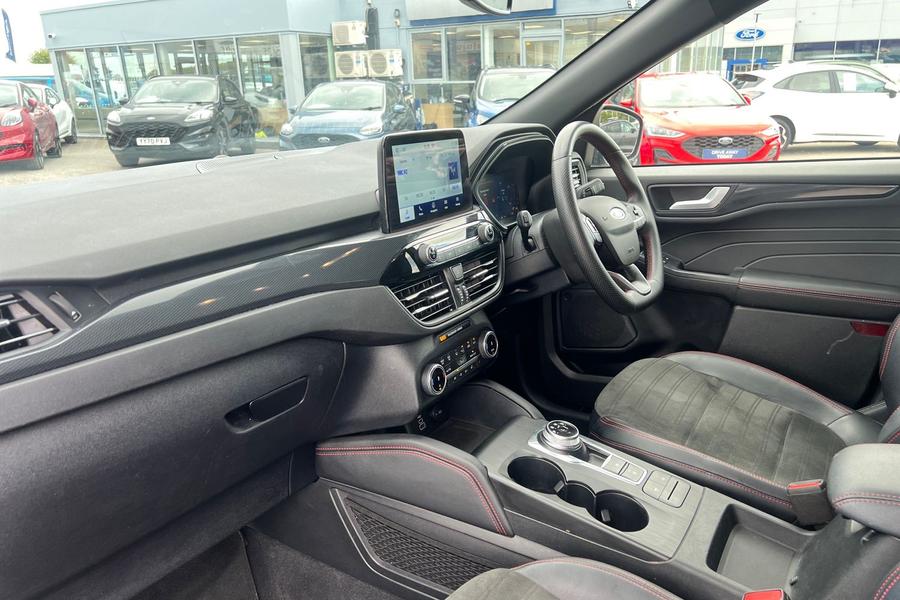 Ford KUGA Photo autoimg-349398402ba4c6abae2ca4198ae8e99d2cdf5fe6.jpg