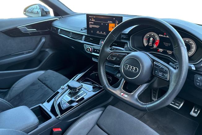 AUDI A4 Photo 6