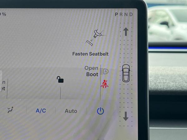 TESLA Model 3 Photo autoimg-349e5ef79d2386d74ce4e218da5dbd13350faa7b.jpg