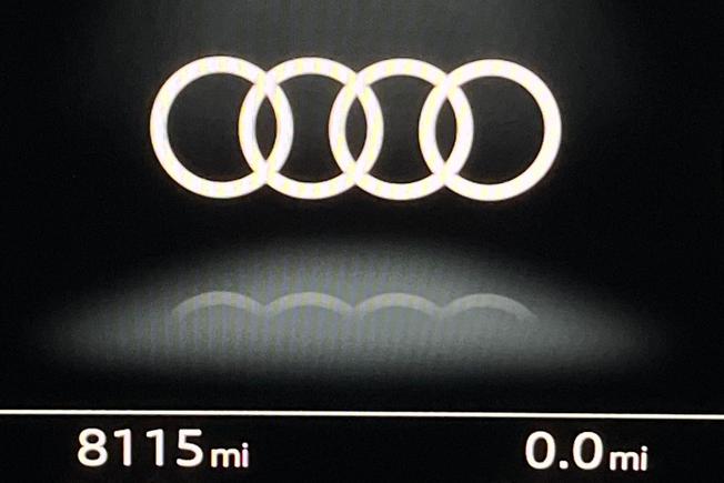 AUDI Q7 Photo 15