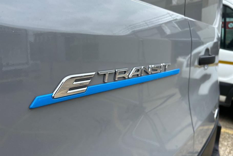 Used Ford E-TRANSIT LS24WWE 19