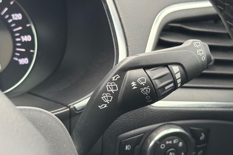 FORD GALAXY Photo autoimg-34a843a25425bf5932b6dfc5ce83d3a1775963f0.jpg