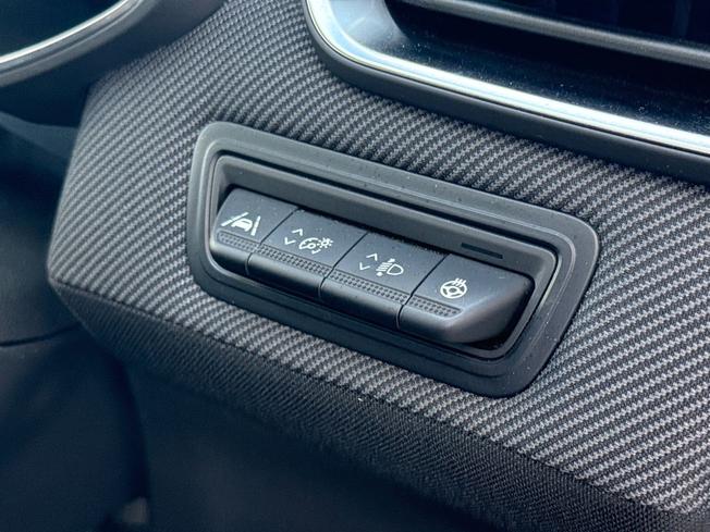 RENAULT Clio Photo 52