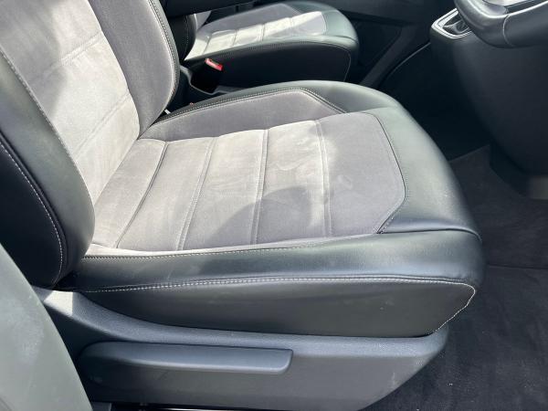 Volkswagen Caravelle Photo autoimg-34ab9de063becc33029f97ba0f1ec18b2c4eb975.jpg