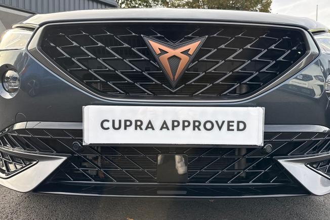 CUPRA Formentor Photo 37