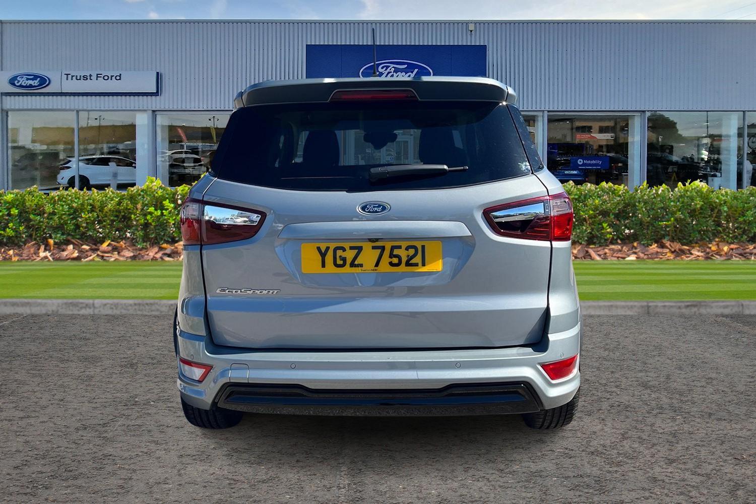 Ford ECOSPORT Photo 6