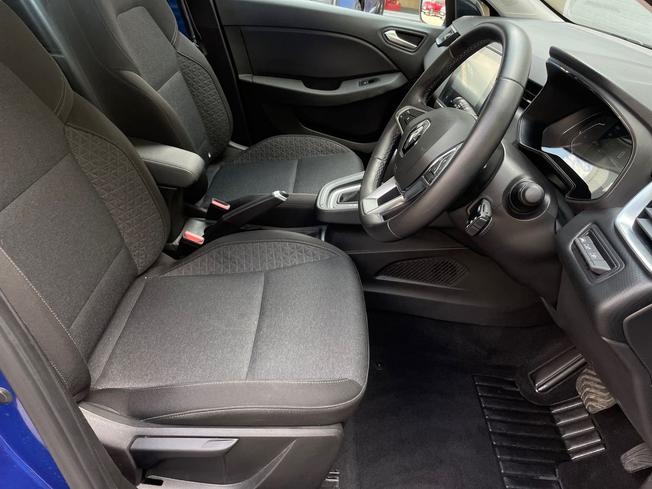 RENAULT Clio Photo 27