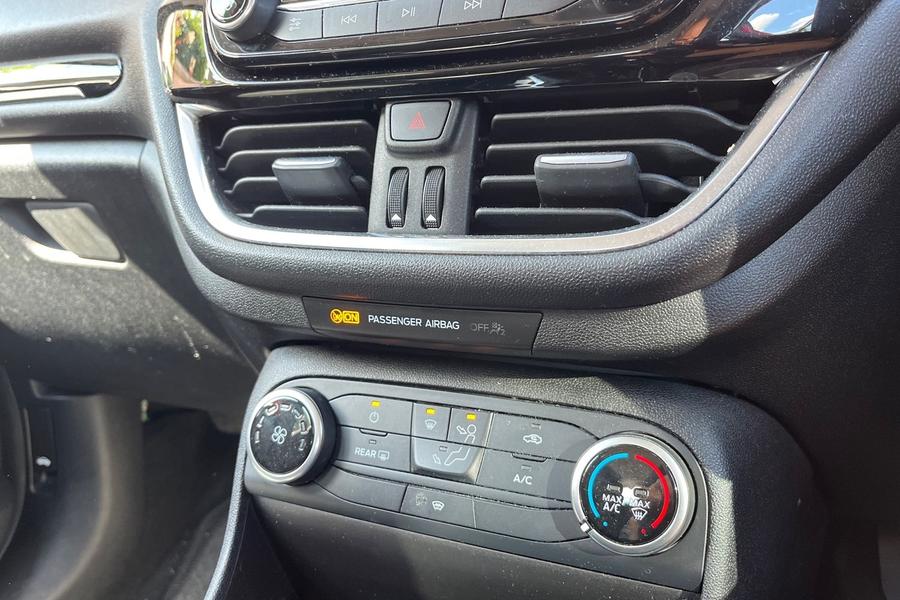 Ford FIESTA Photo autoimg-34b2a03a7e91edf63b32c412768201a094343b4d.jpg