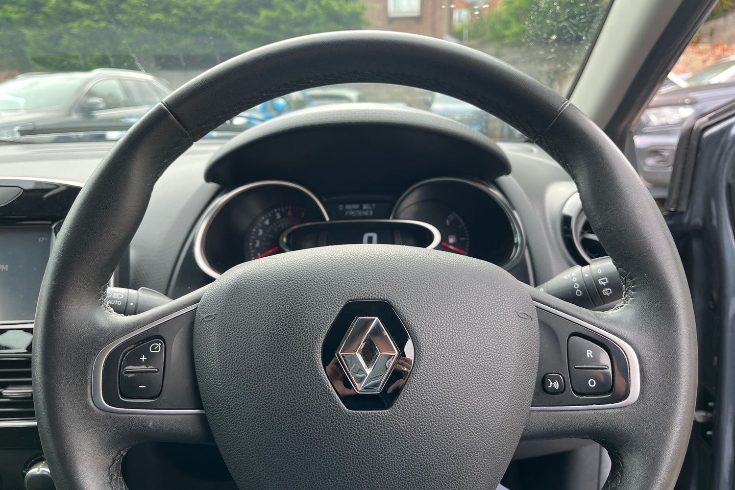 Renault CLIO Photo 11