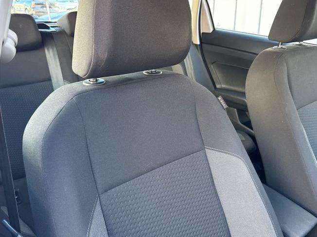 VOLKSWAGEN Polo Photo 40