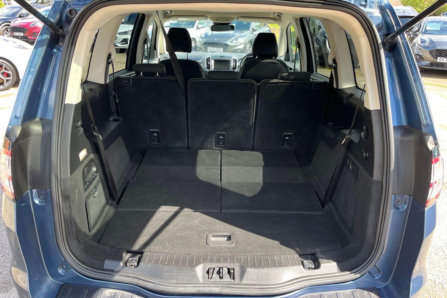 Ford Galaxy Photo 20