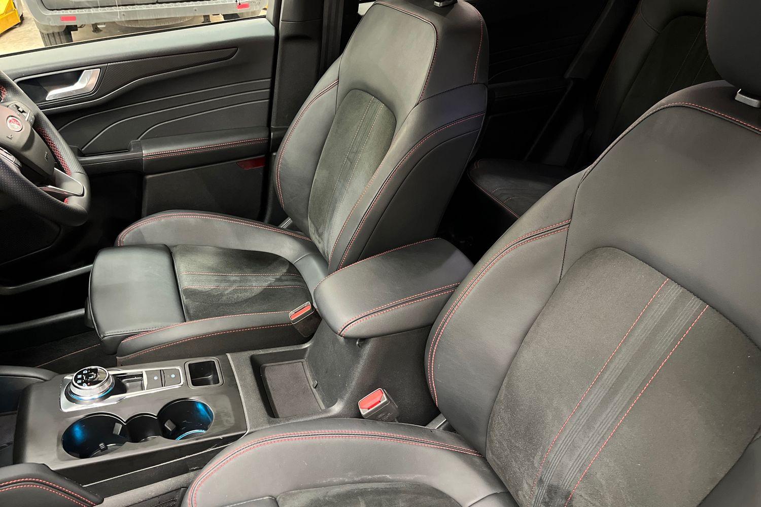 Ford Kuga Photo 18