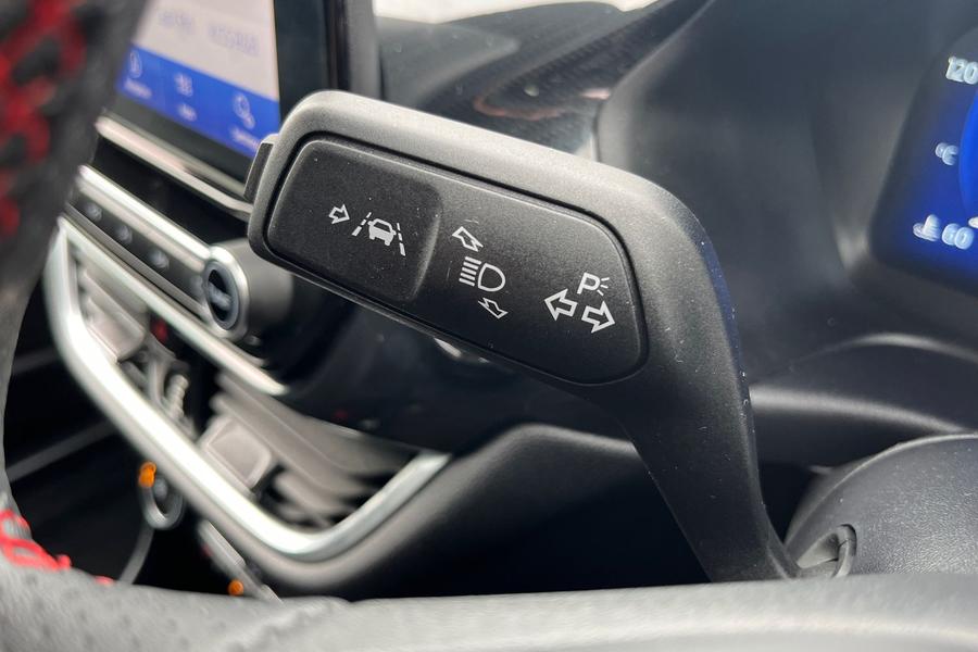Ford FIESTA Photo autoimg-34bb58583269567e0aeb3e6d58c52a2fede8728b.jpg