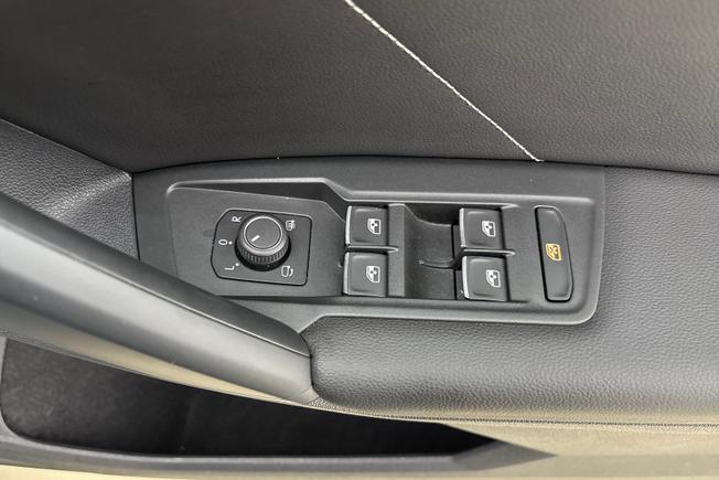 VOLKSWAGEN Tiguan Photo 28