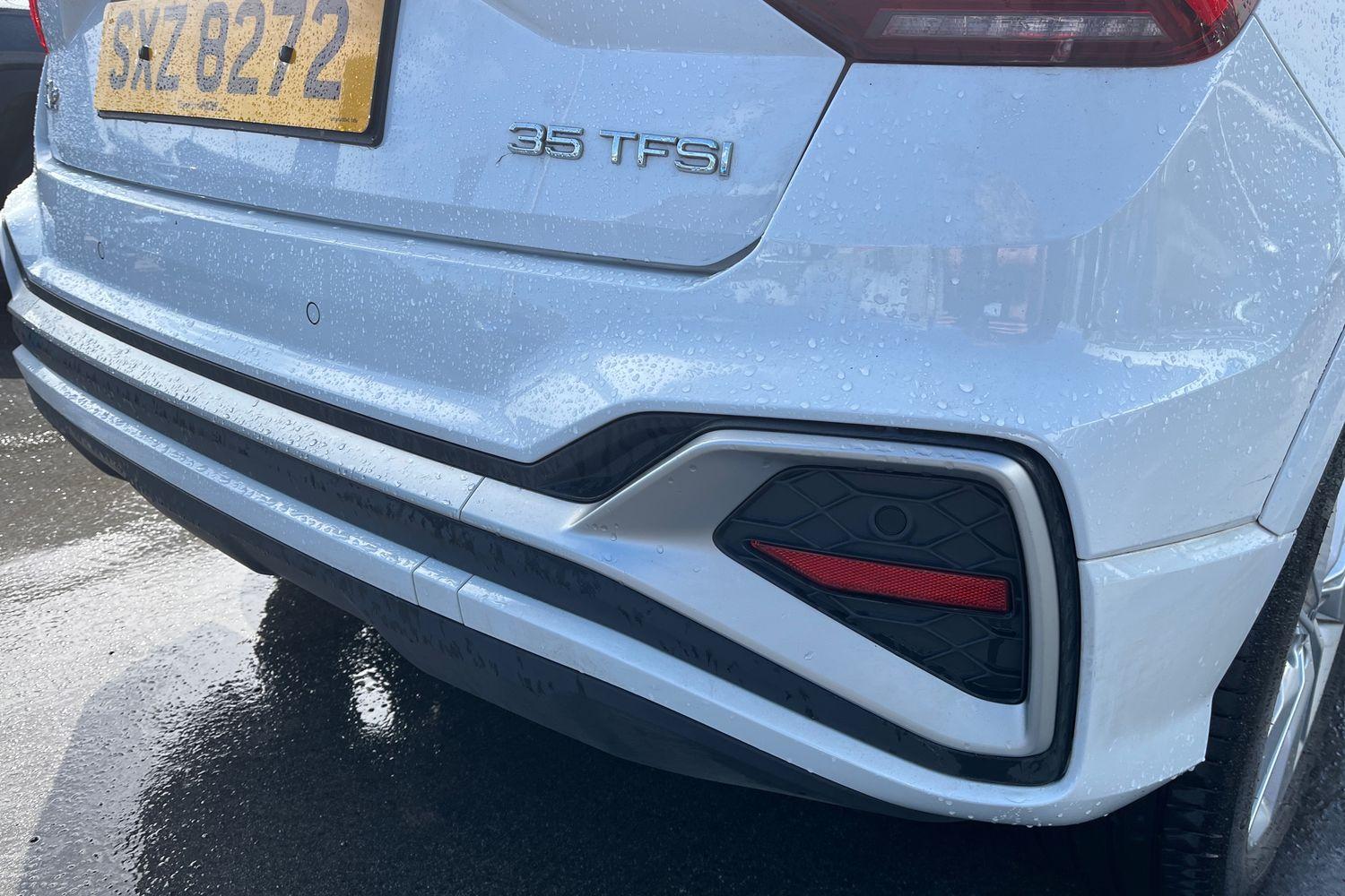 Audi Q2 Photo 22