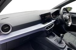 SEAT Ibiza Photo 2