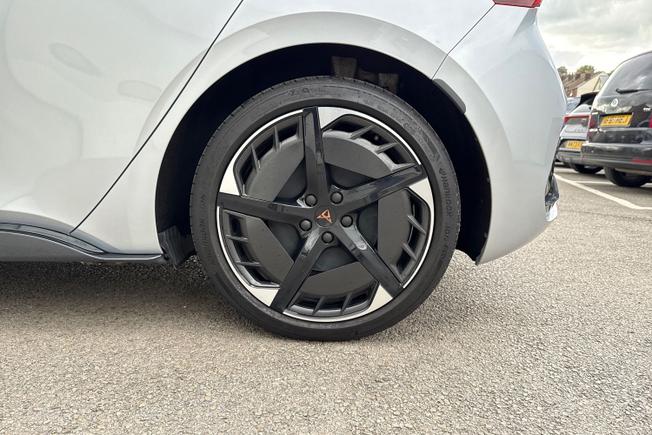 CUPRA Born Photo 24