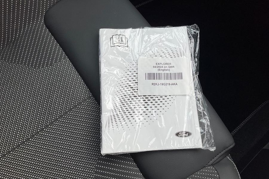 Ford EXPLORER Photo autoimg-34c38116f2441189627319b8bdbb32bdfef075b0.jpg