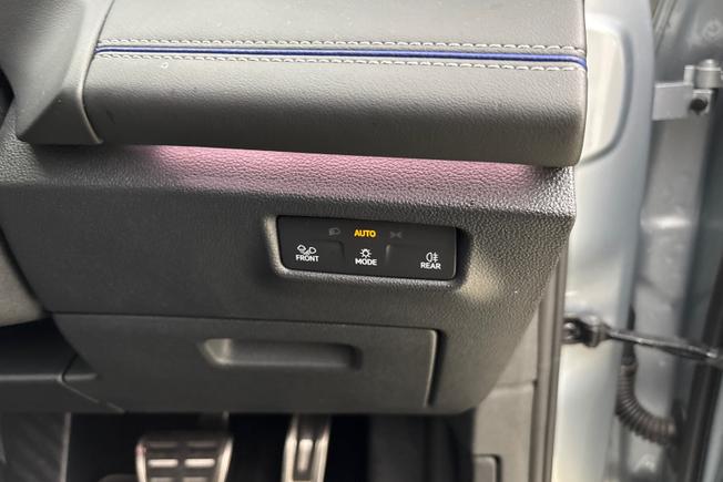 VOLKSWAGEN Tiguan Photo 29